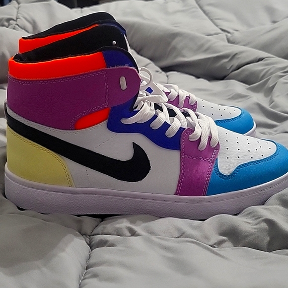 Nike Air Force 1 - Picture 1 of 2